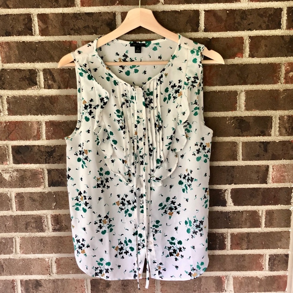 Ann Taylor Floral Pleated Blouse Tank Size M
